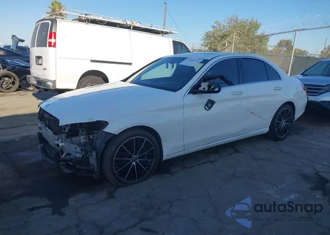 2020 Mercedes-Benz C 300 from USA, damaged, VIN 55SWF8DB1LU325179